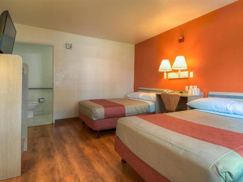 Motel 6-Escondido, Ca Exterior photo